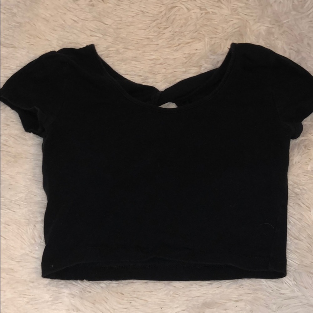 Black crop top